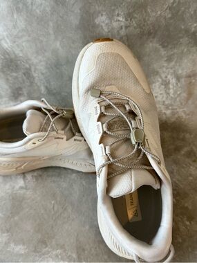 Hoka Women's Sneakers in Cream and White